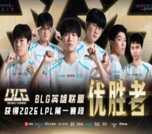 邓紫棋旧金,山演唱会穿,勇士球衣,今日足球比分,足球赛事数据,足球比赛平台,足球赛事资讯,足球赛事中心